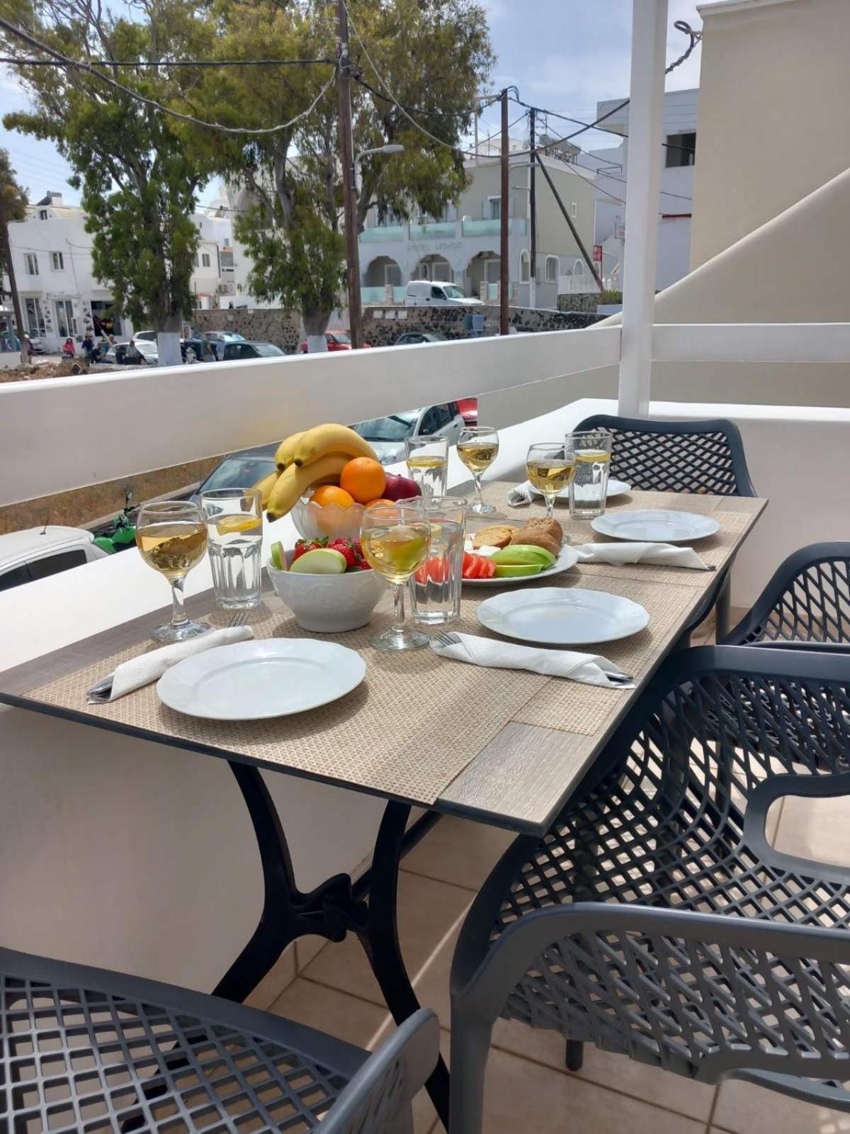 Calderimi Apartments Fira  Zewnętrze zdjęcie